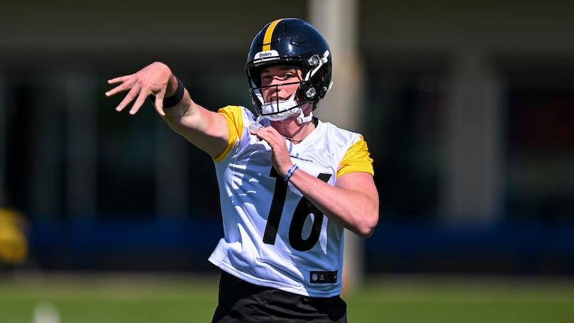 Aaron Rodgers Makes Steelers' Drew Allar Offer of Lifetime