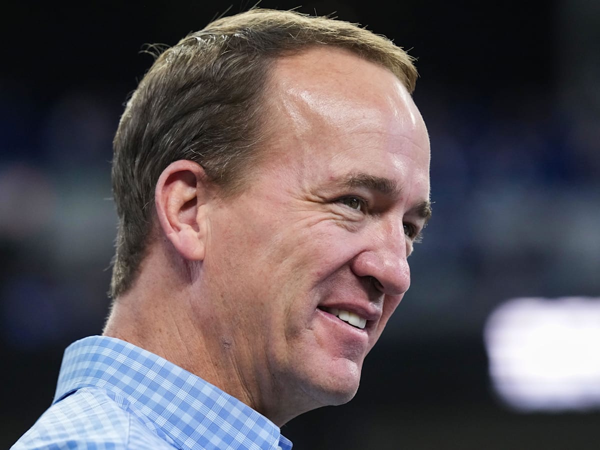 Peyton Manning Lauds Vikings Kevin OConnell Hes Got No Ego