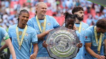 Manchester City começou a temporada 2024/25 com título ao bater o Manchester United no derby