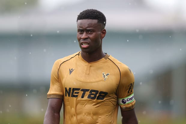 Marc Guéhi in a Crystal Palace away kit.
