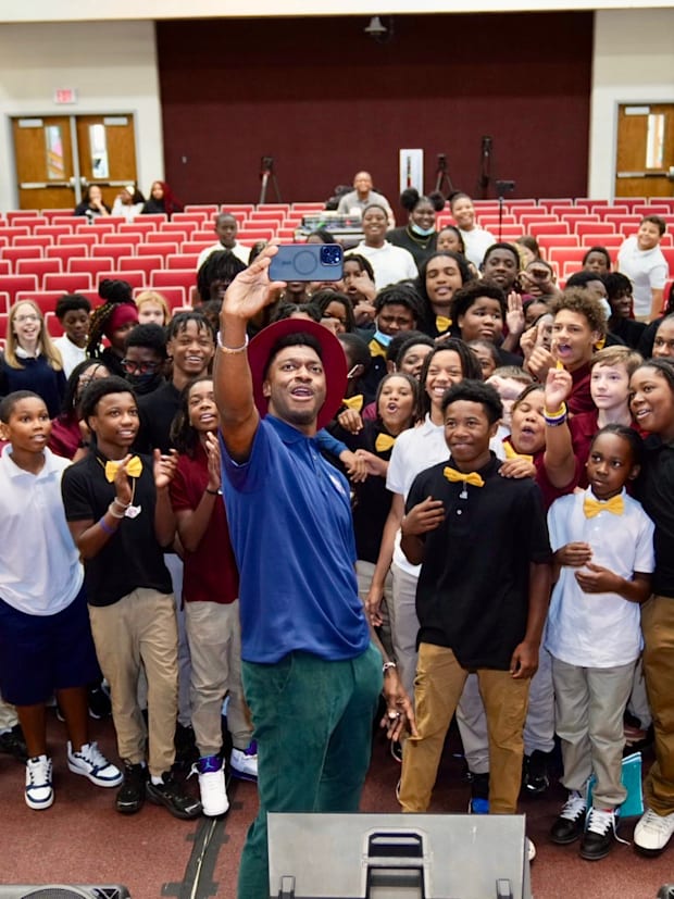 Former Washington Commanders quarterback Robert Griffin III 