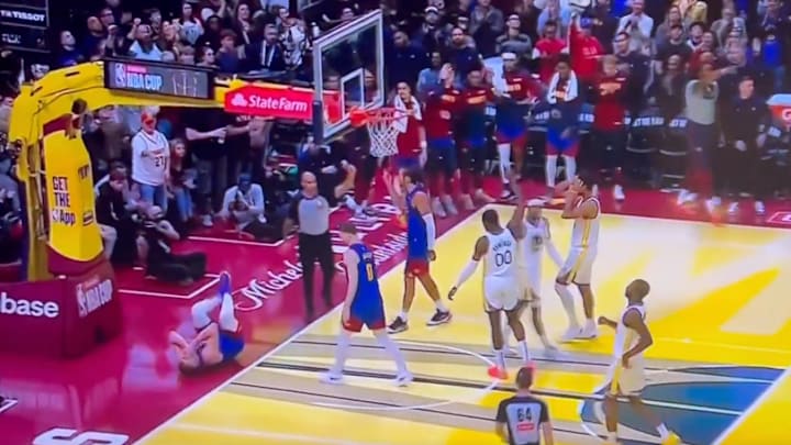 Draymond Green had a priceless reaction to this play. Draymond Green had a priceless reaction to this play.