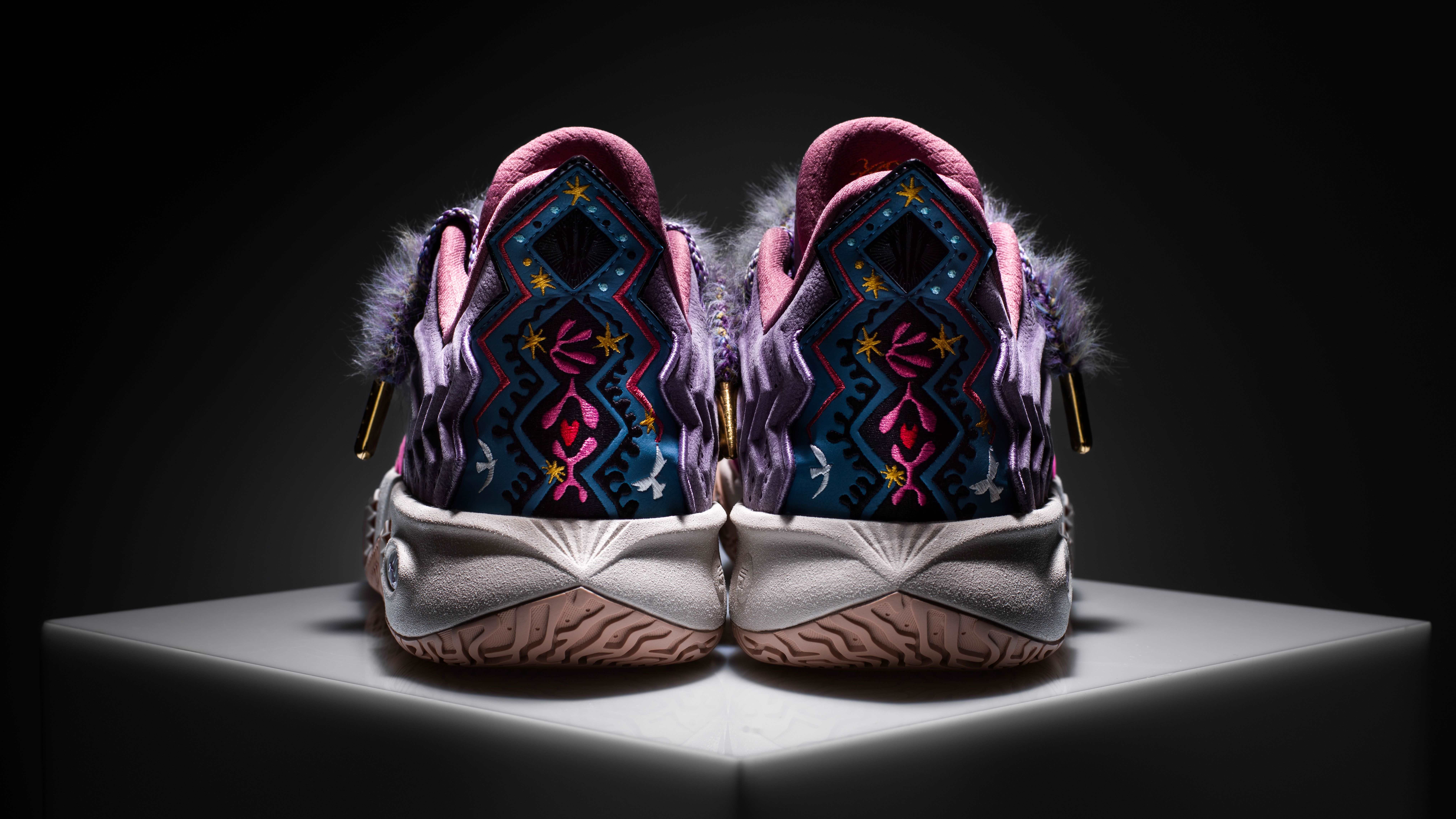 Kyrie Irving unveils his 2nd signature ANTA basketball shoe