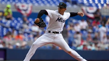 Minnesota Twins v Miami Marlins