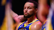 Stephen Curry had 23 points in the Warriors' win over the Lakers.