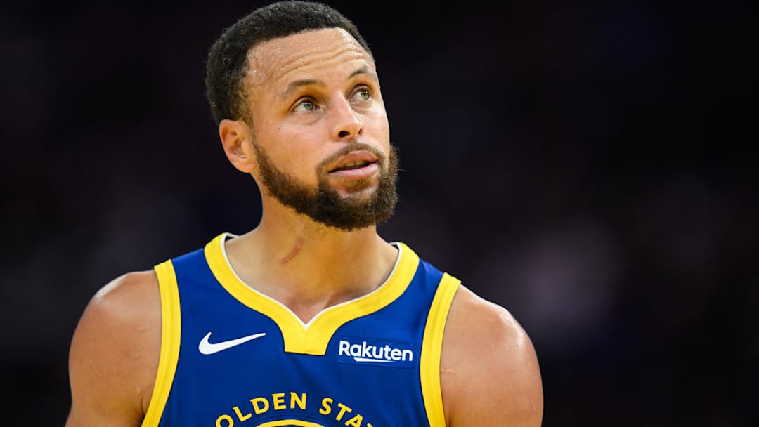 Golden State Warriors guard Stephen Curry (30) looks on against the Phoenix Suns in the third quarter at Chase Center.