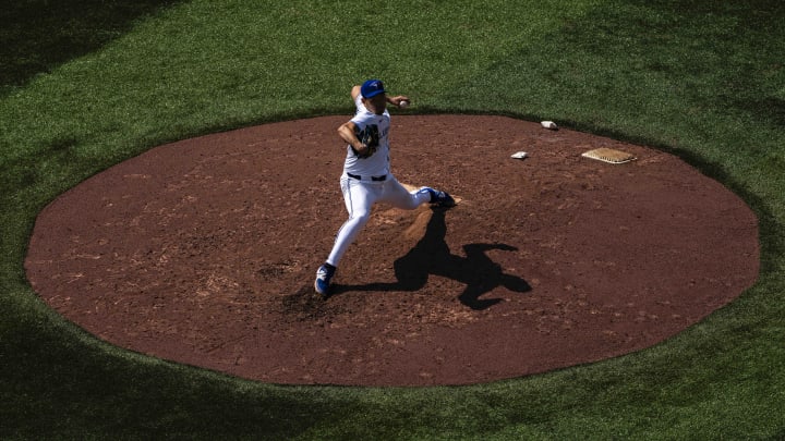 Jul 20, 2024; Toronto, Ontario, CAN; Toronto Blue Jays pitcher Yusei Kikuchi (16) pitches to the Detroit Tigers during the fifth inning at Rogers Centre. Mandatory Credit: Kevin Sousa-USA TODAY Sports