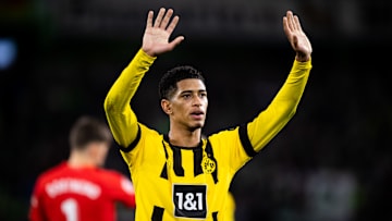 Bellingham vai tratar do futuro no Borussia Dortmund após a Copa do Mundo. 