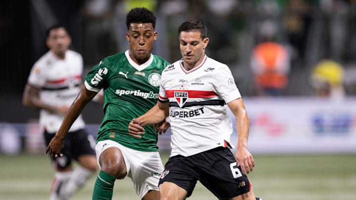 Vanderlan, Cédric Soares