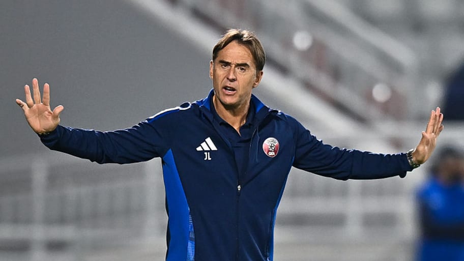 Qatar manager Julen Lopetegui 
