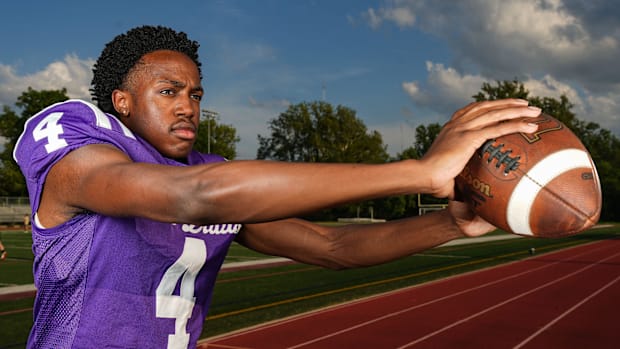 Ben Davis DB Mark Zackery IV is committed to play college football at Notre Dame.