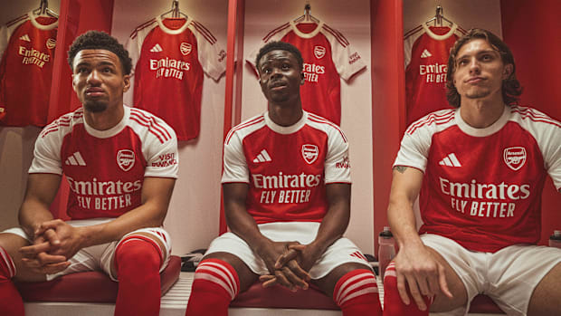 Ethan Nwaneri, Bukayo Saka and Riccardo Calafiori model Arsenal's 2025/26 shirt 