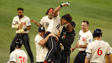 Houston Astros v Texas Rangers