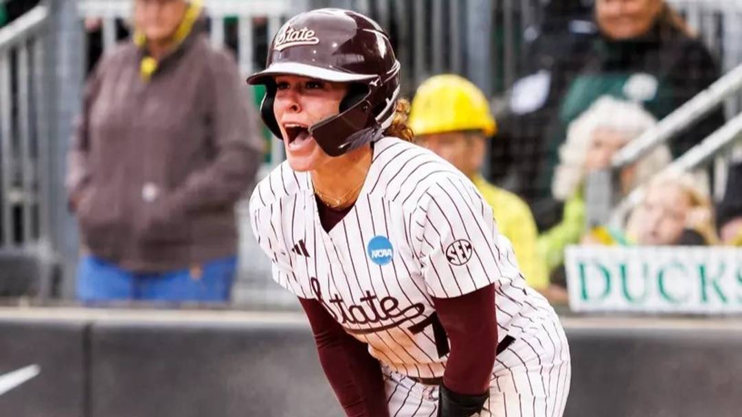 Mississippi State Infielder Gabby Schaeffer (#7) during the game between Saint Mary’s and Mississippi State at Jane Sanders Stadium in Eugene, OR. Mississippi State Infielder Gabby Schaeffer (#7) during the game between Saint Mary’s and Mississippi State at Jane Sanders Stadium in Eugene, OR.