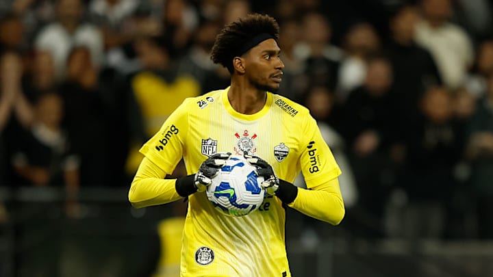 Hugo Souza