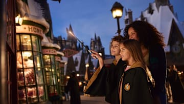 Enhanced Wand Magic in The Wizarding World of Harry Potter at Universal Orlando Resort. Image courtesy Universal Orlando