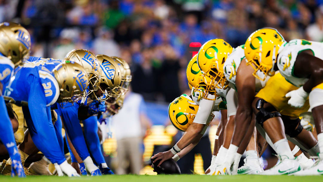 Oregon v UCLA