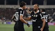 Botafogo tenta diminuir distância para o G-4 do Brasileirão
