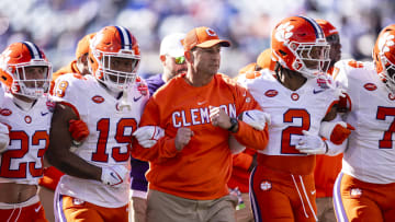TaxSlayer Gator Bowl - Clemson v Kentucky