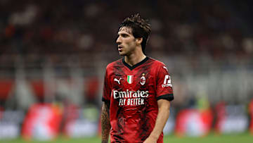 AC MIlan v Hellas Verona - Serie A