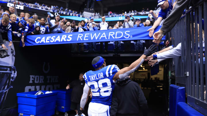 Tennessee Titans v Indianapolis Colts Tennessee Titans v Indianapolis Colts