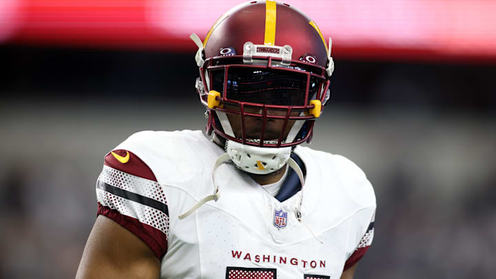 Jan 5, 2025; Arlington, Texas, USA; Washington Commanders linebacker Bobby Wagner (54) walks on the field before the game against the Dallas Cowboys at AT&T Stadium. Mandatory Credit: Tim Heitman-Imagn Images Jan 5, 2025; Arlington, Texas, USA; Washington Commanders linebacker Bobby Wagner (54) walks on the field before the game against the Dallas Cowboys at AT&T Stadium. Mandatory Credit: Tim Heitman-Imagn Images
