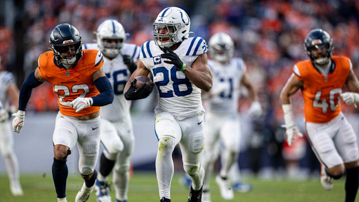 Indianapolis Colts v Denver Broncos