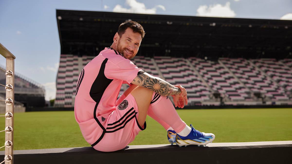 messi shoes 2014
