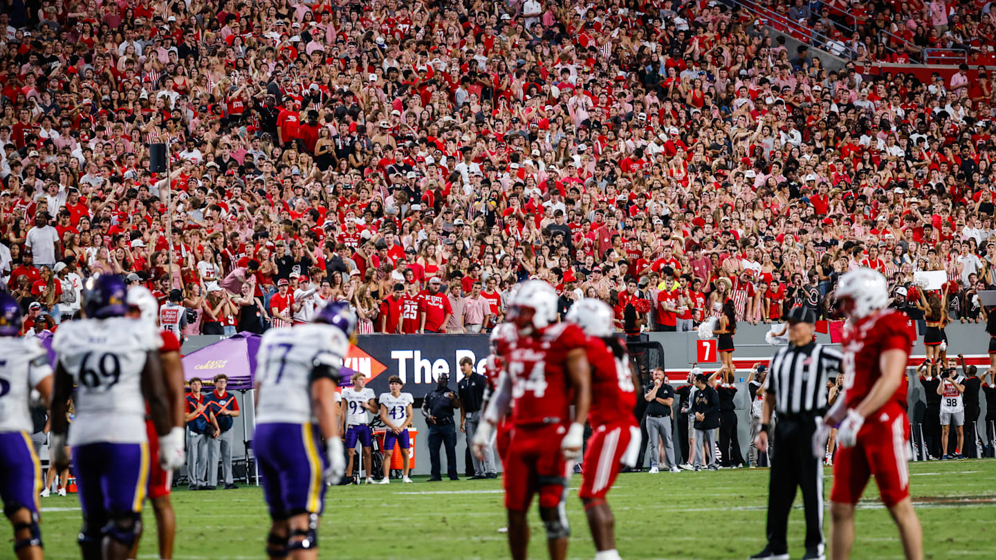 Carter-Finley Crowd Delivers as NC State Wins Over ECU