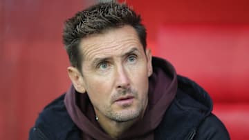 Miro Klose setzt nicht auf Hindolo Mustapha