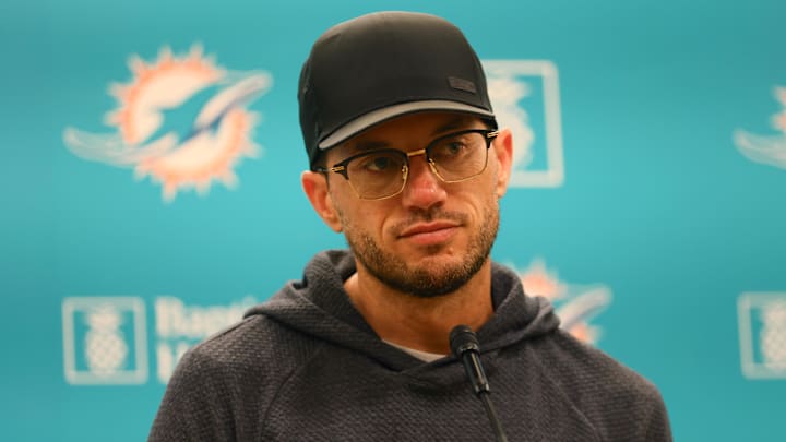 Miami Dolphins head coach Mike McDaniel