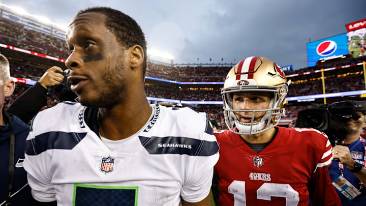 Seattle Seahawks quarterback Geno Smith (L) and San Francisco 49ers quarterback Brock Purdy (R)