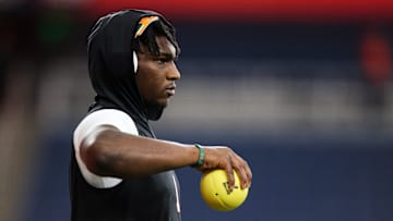 Miami v Syracuse