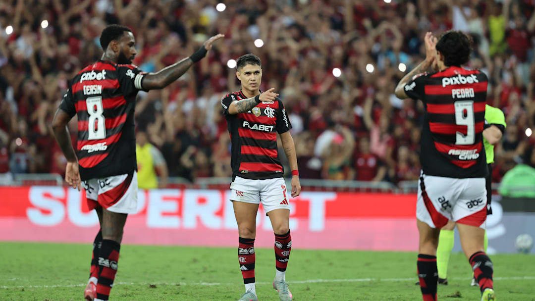 Flamengo atropelou o Fortaleza na 11ª rodada