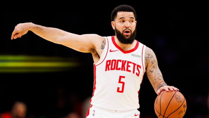 Houston Rockets v Los Angeles Lakers