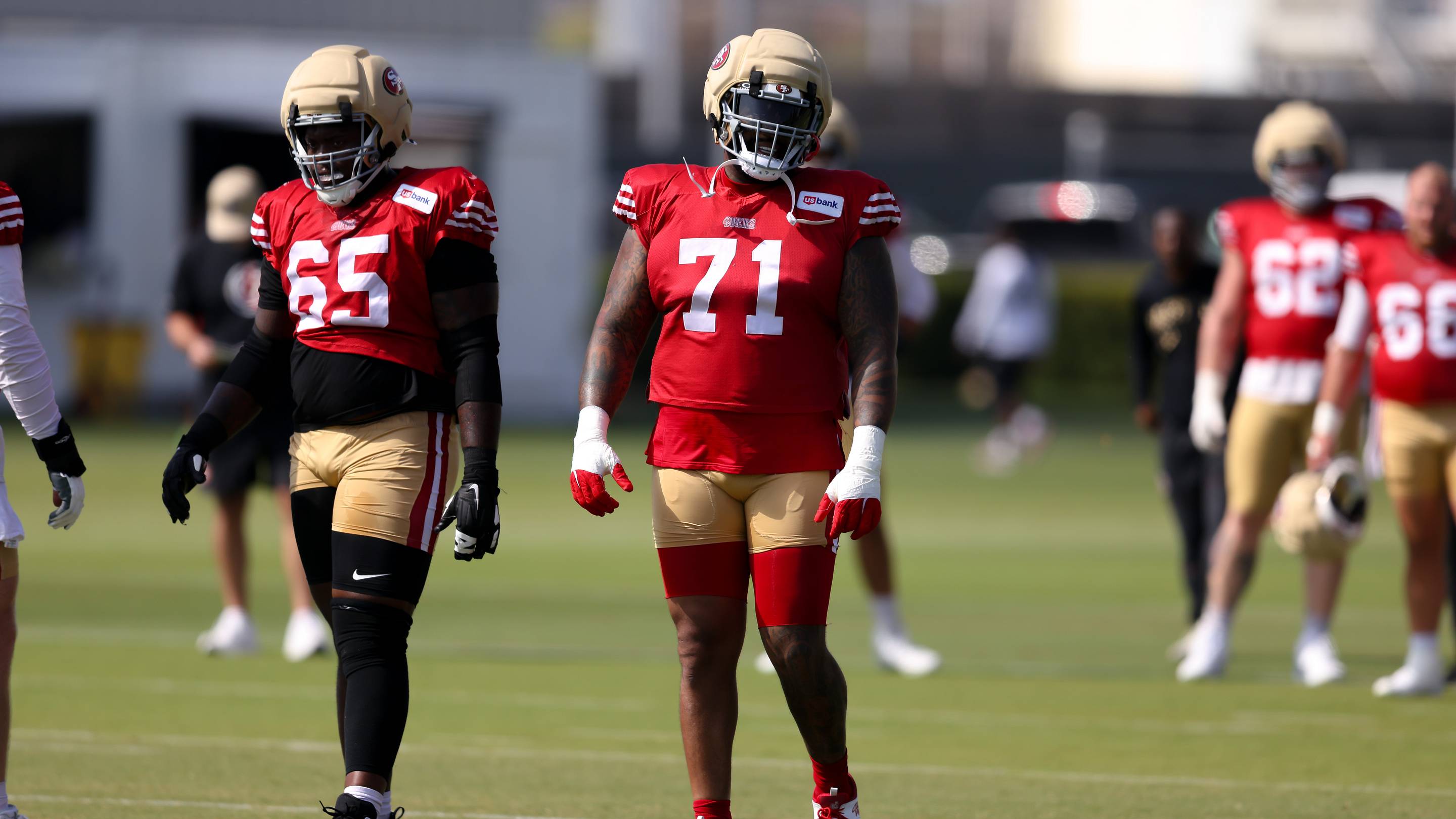 Dominick Puni Sounds Off on 49ers OT Trent Williams’ Longevity