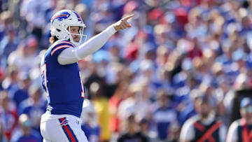 Tennessee Titans v Buffalo Bills