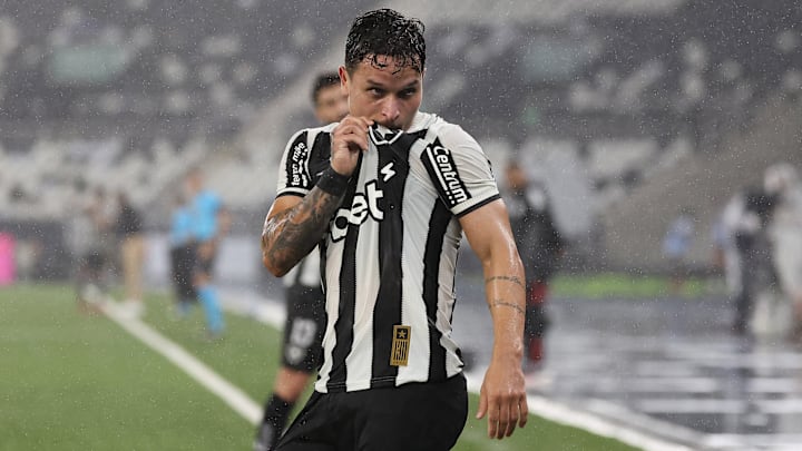 Atacante soma sete participações em gols em 17 jogos pelo Fogão Atacante soma sete participações em gols em 17 jogos pelo Fogão