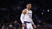 Russell Westbrook salió lesionado ante Kings