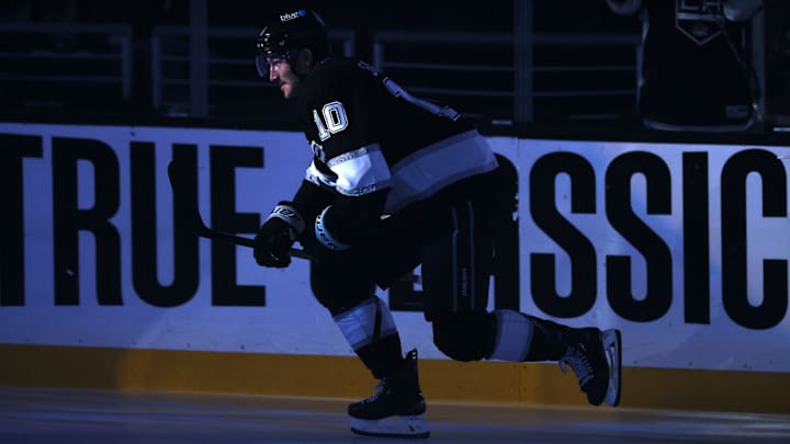 Vancouver Canucks v Los Angeles Kings