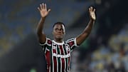 Arias se despediu do Fluminense com derrota no Maracanã