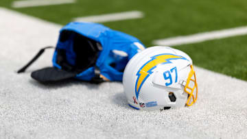 Raiders Chargers Football
