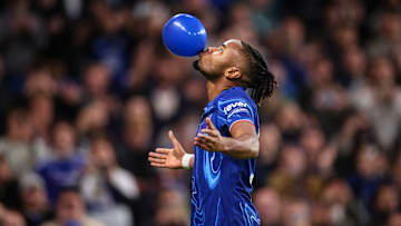 PSG have once again been linked with one of their former players, who is now wearing the colours of Chelsea, valued at €60 million.