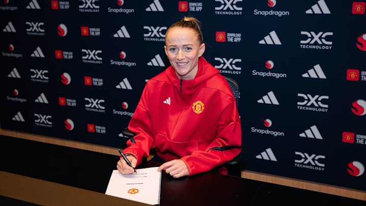 Neue Arbeitskleidung: Lea Schüller geht ab sofort für Manchester United auf Torejagd