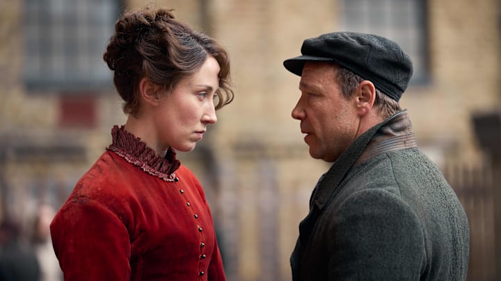 Erin Doherty and Stephen Graham will return in season 2 of A Thousand Blows as Mary Carr and Sugar Goodson. Credit: (Disney/Robert Viglasky)