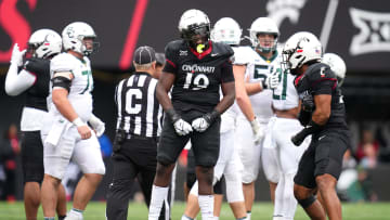 Cincinnati Bearcats linebacker Tyler Gillison (19) reacts after a defensive play in the fourth