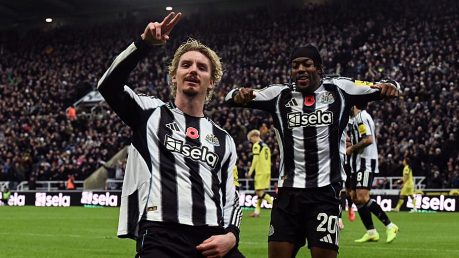 Nick Woltemade of Newcastle