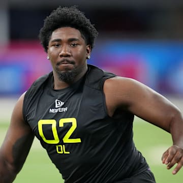 Feb 27, 2025; Indianapolis, IN, USA; Toledo defensive lineman Darius Alexander (DL02) participates in drills during the 2025 NFL Combine at Lucas Oil Stadium. Mandatory Credit: Kirby Lee-Imagn Images