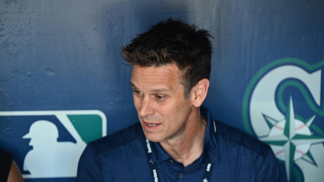 Aug 1, 2023; Seattle, Washington, USA; Seattle Mariners President of Baseball Operations Jerry Dipoto talks with the media prior to the game against the Boston Red Sox at T-Mobile Park. Mandatory Credit: Steven Bisig-Imagn Images Aug 1, 2023; Seattle, Washington, USA; Seattle Mariners President of Baseball Operations Jerry Dipoto talks with the media prior to the game against the Boston Red Sox at T-Mobile Park. Mandatory Credit: Steven Bisig-Imagn Images