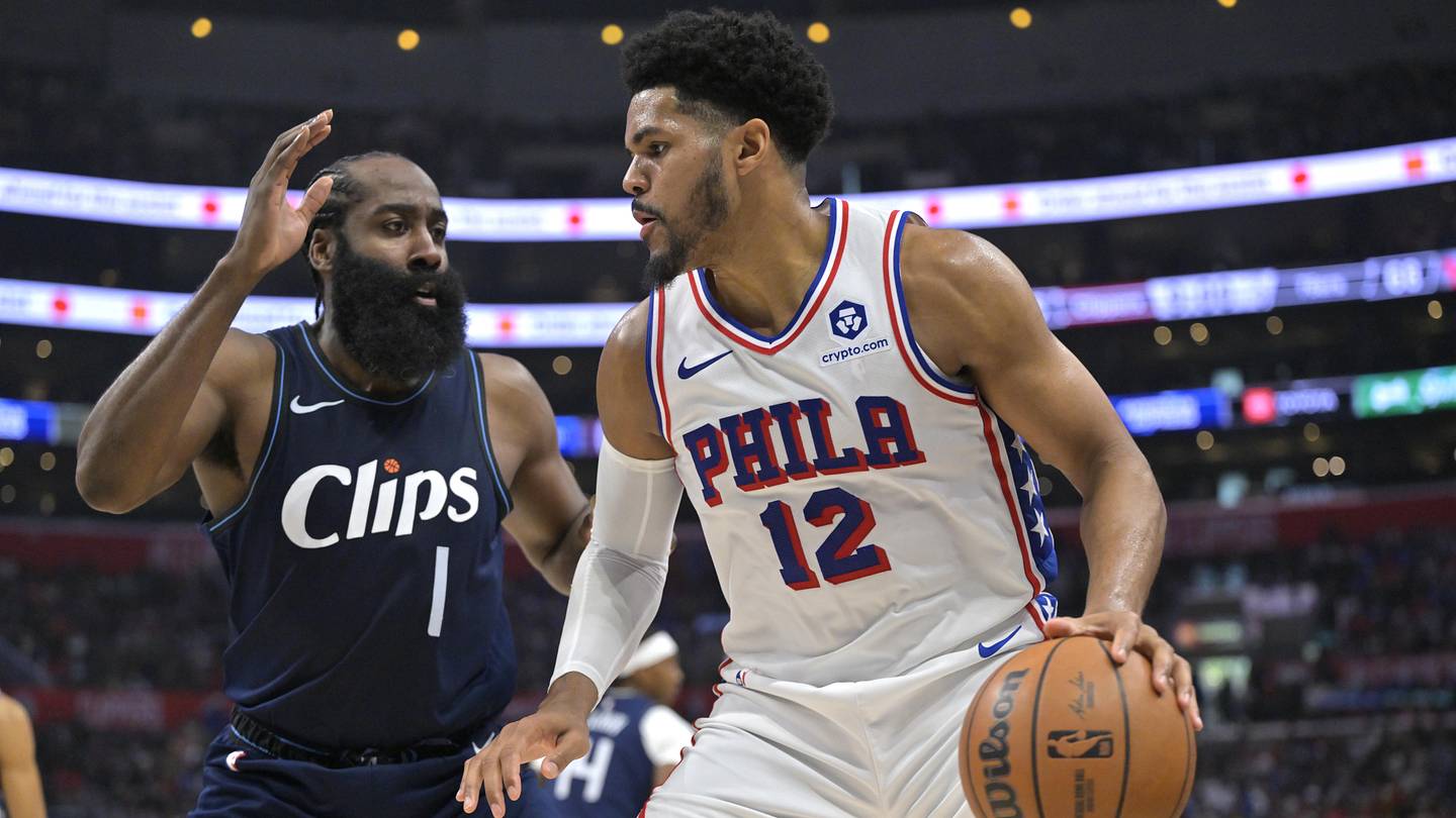 元76ersのスーパースターがNetflixの人気NBA番組シーズン2に参加